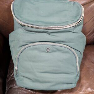Lululemon New Parent Diaper Bag Backpack (green)